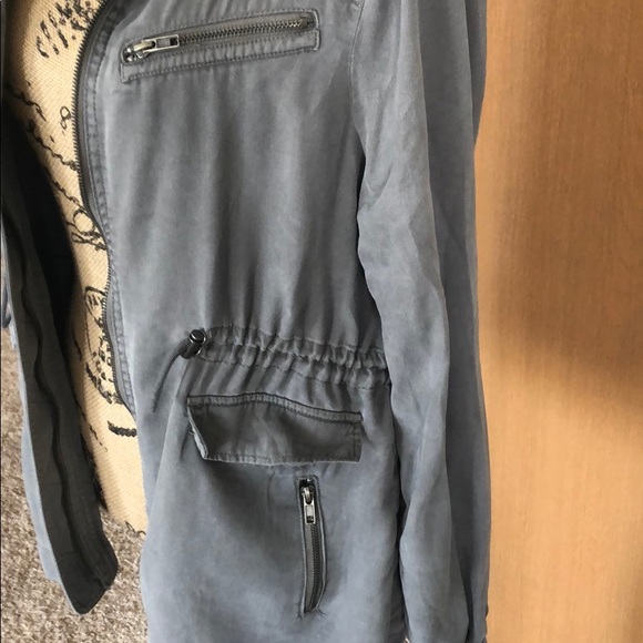 BKE light weight jacket - Picture 2 of 6